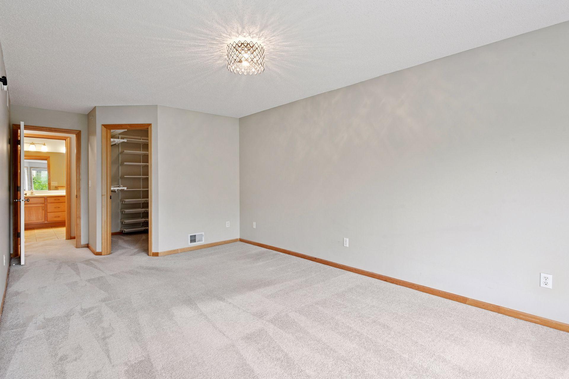 11343 Stratton Avenue, Unit 218 Eden Prairie, MN 55344 - Photo 18 of 33