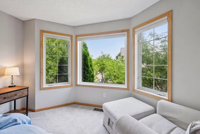 $325,000 | 11343 Stratton Avenue, Unit 218, Eden Prairie, MN 55344