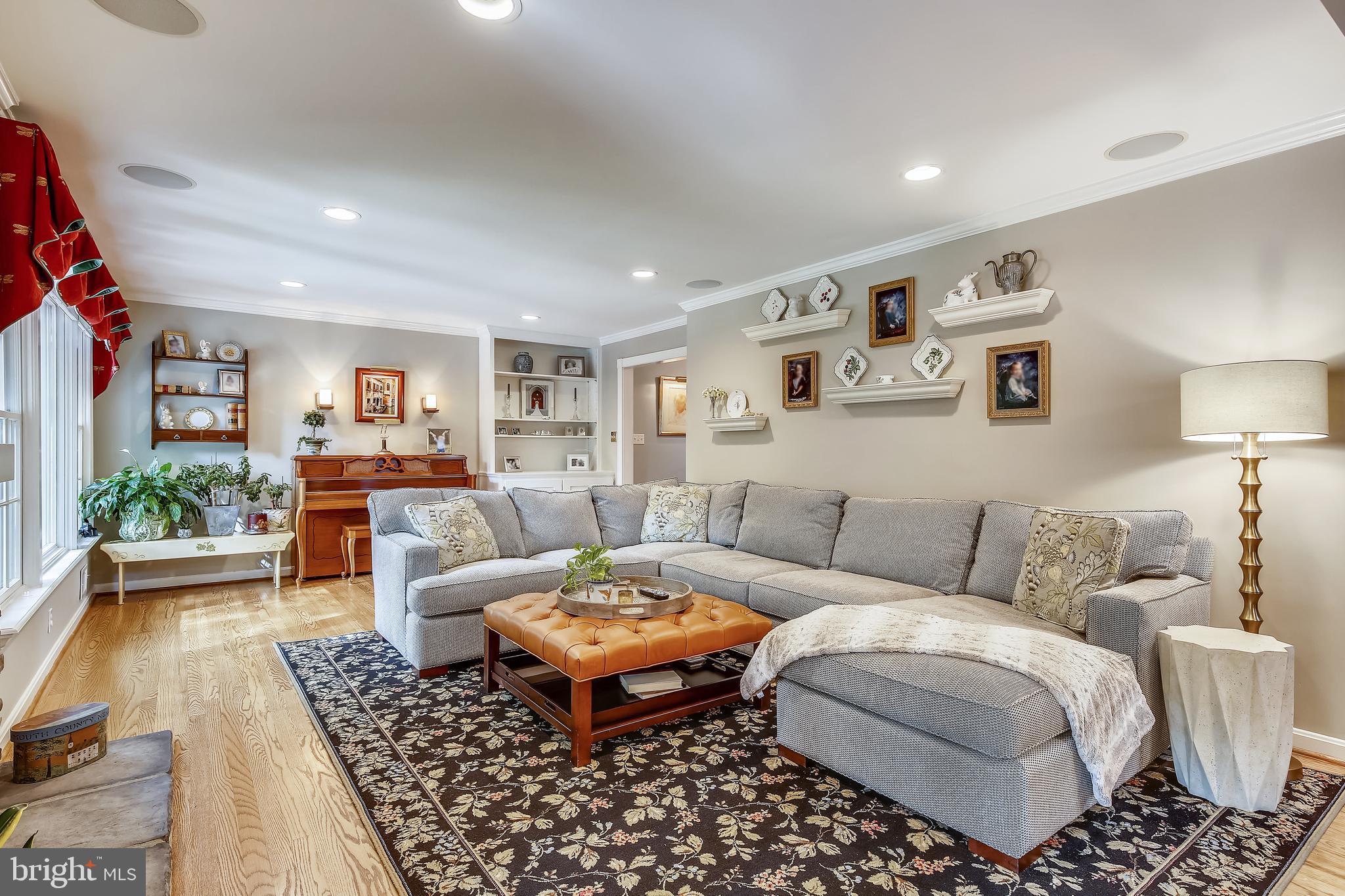 6129 Long Meadow Road McLean, VA 22101 - Photo 14 of 92 Gallery Image 14