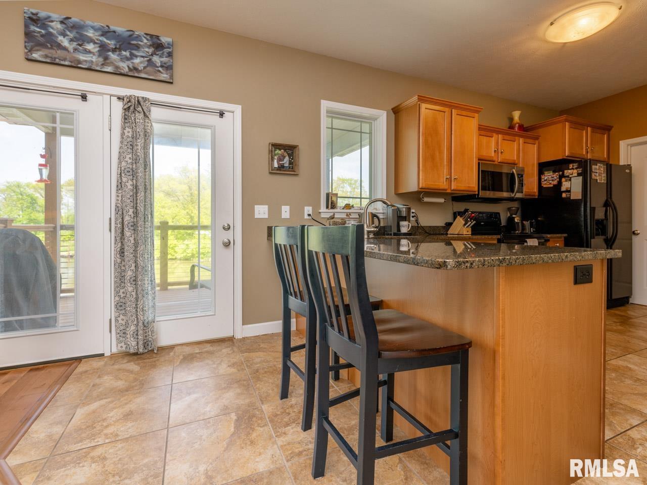 9 Waters Edge Boulevard, Unit 3 Springfield, IL 62712 - Photo 18 of 35