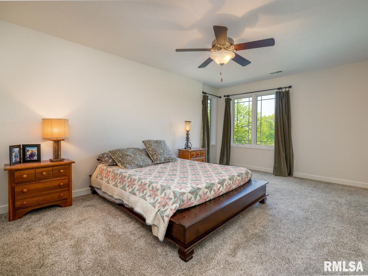 9 Waters Edge Boulevard, Unit 3 Springfield, IL 62712 - Photo 22 of 35