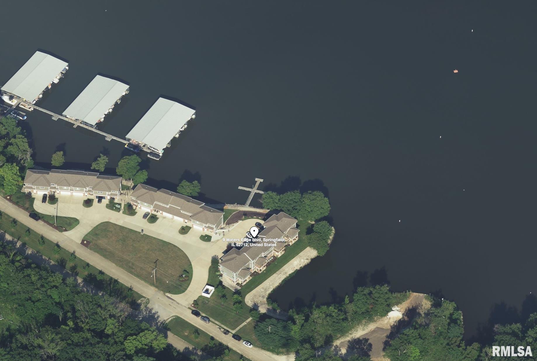 9 Waters Edge Boulevard, Unit 3 Springfield, IL 62712 - Photo 4 of 35