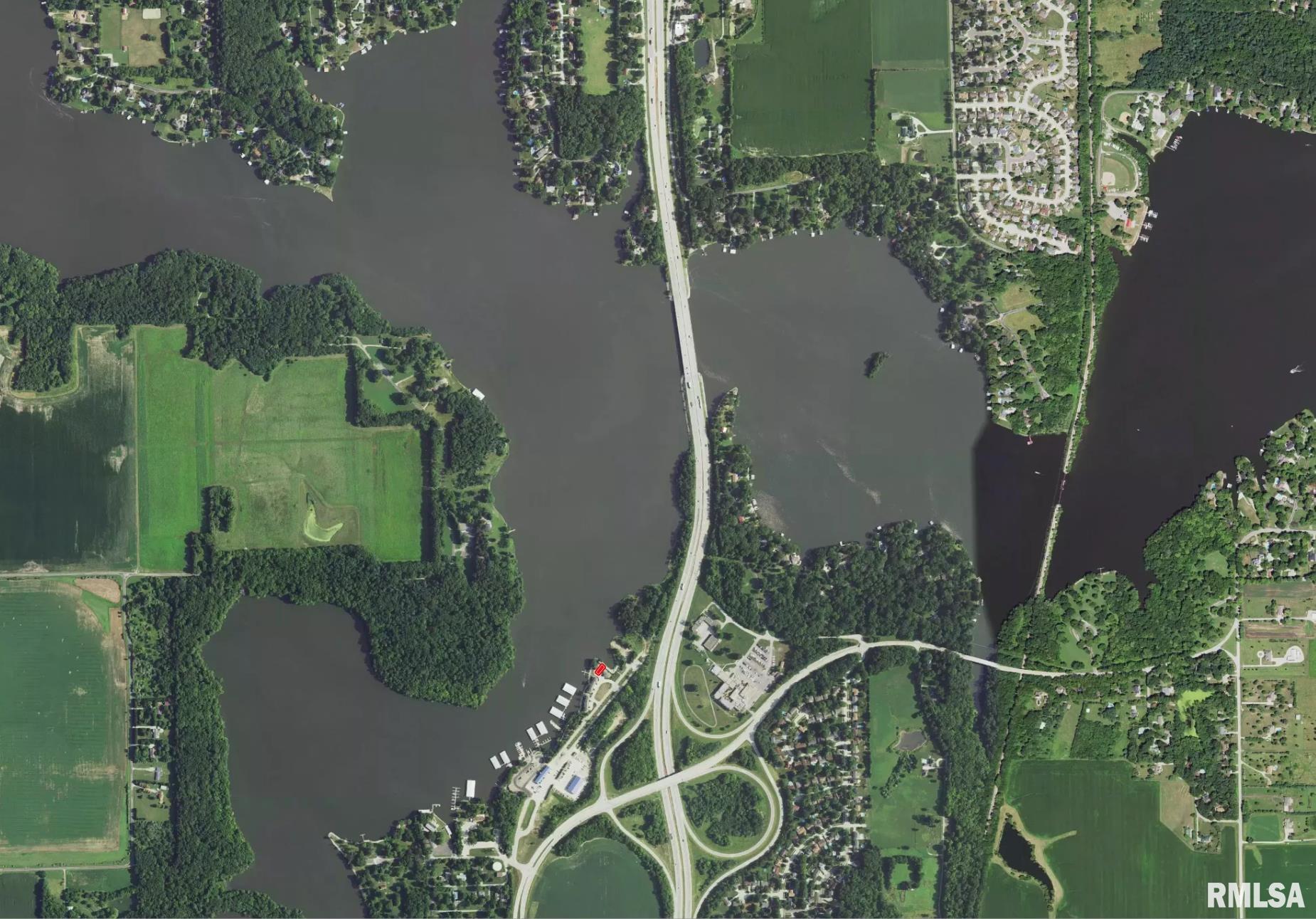 9 Waters Edge Boulevard, Unit 3 Springfield, IL 62712 - Photo 8 of 35