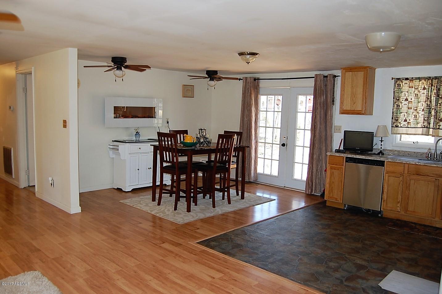 107 Falls Road Beaufort, SC 29906 - Photo 8 of 29 DSC_0689