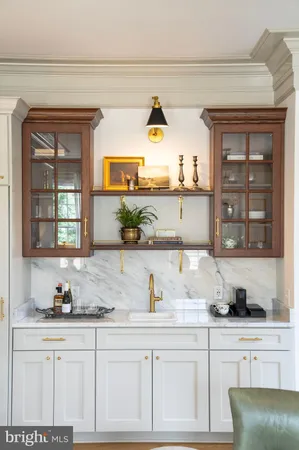 $969,000 | 212 South King Street, Unit D, Leesburg, VA 20175