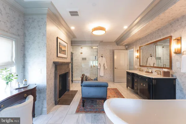 $969,000 | 212 South King Street, Unit D, Leesburg, VA 20175