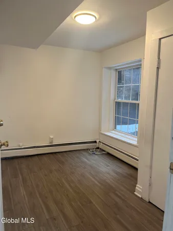 $1,595 | 9 St Joseph's Terrace, Unit 0A, Albany, NY 12210