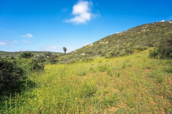 a view of mountain view with sky view