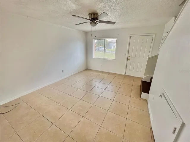 $1,700 | 12026 Tift Circle, Orlando, FL 32826