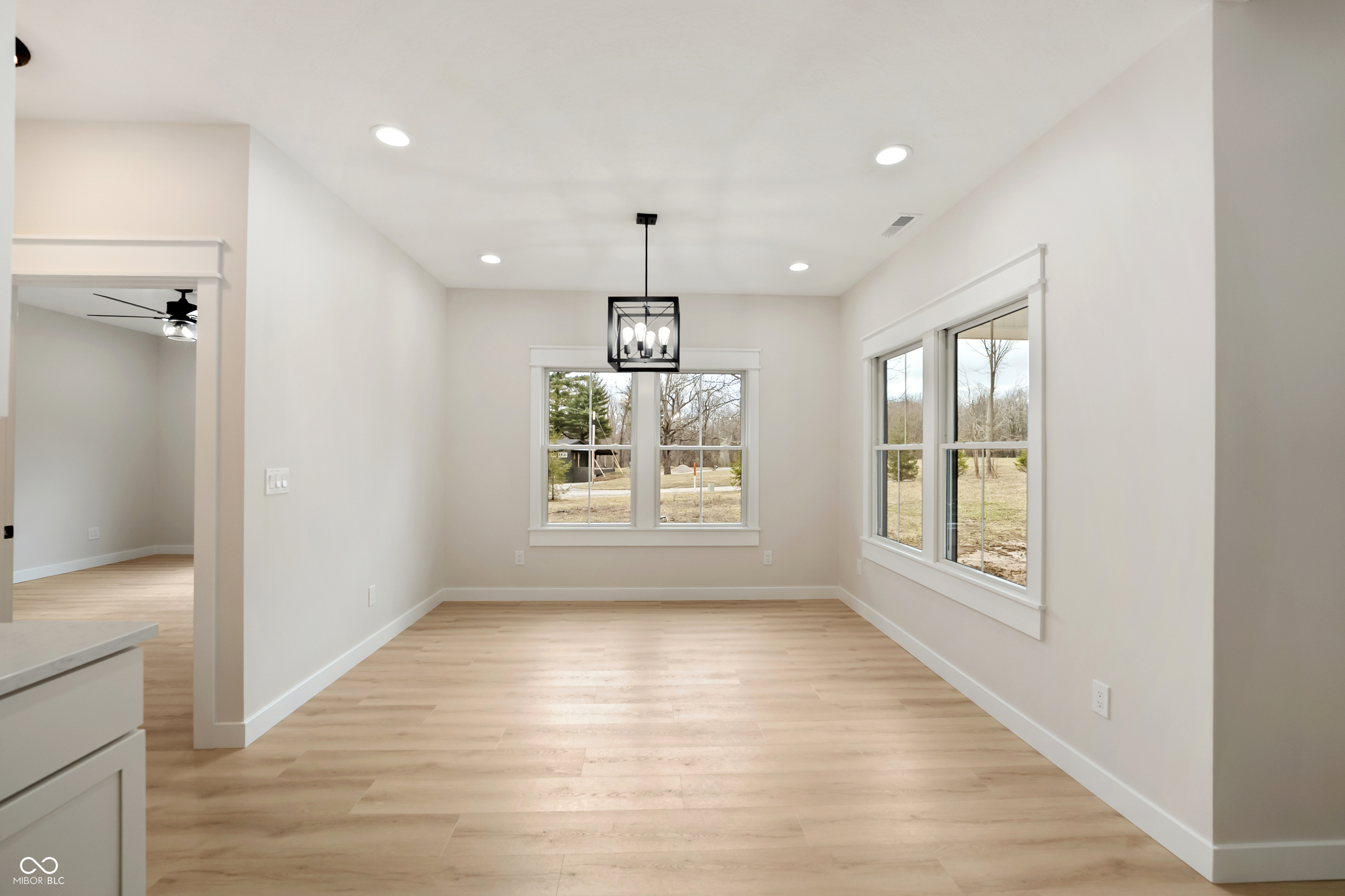 5143 Oak Ridge Trail Columbus, IN 47201 - Photo 24 of 50 Gallery Image 24