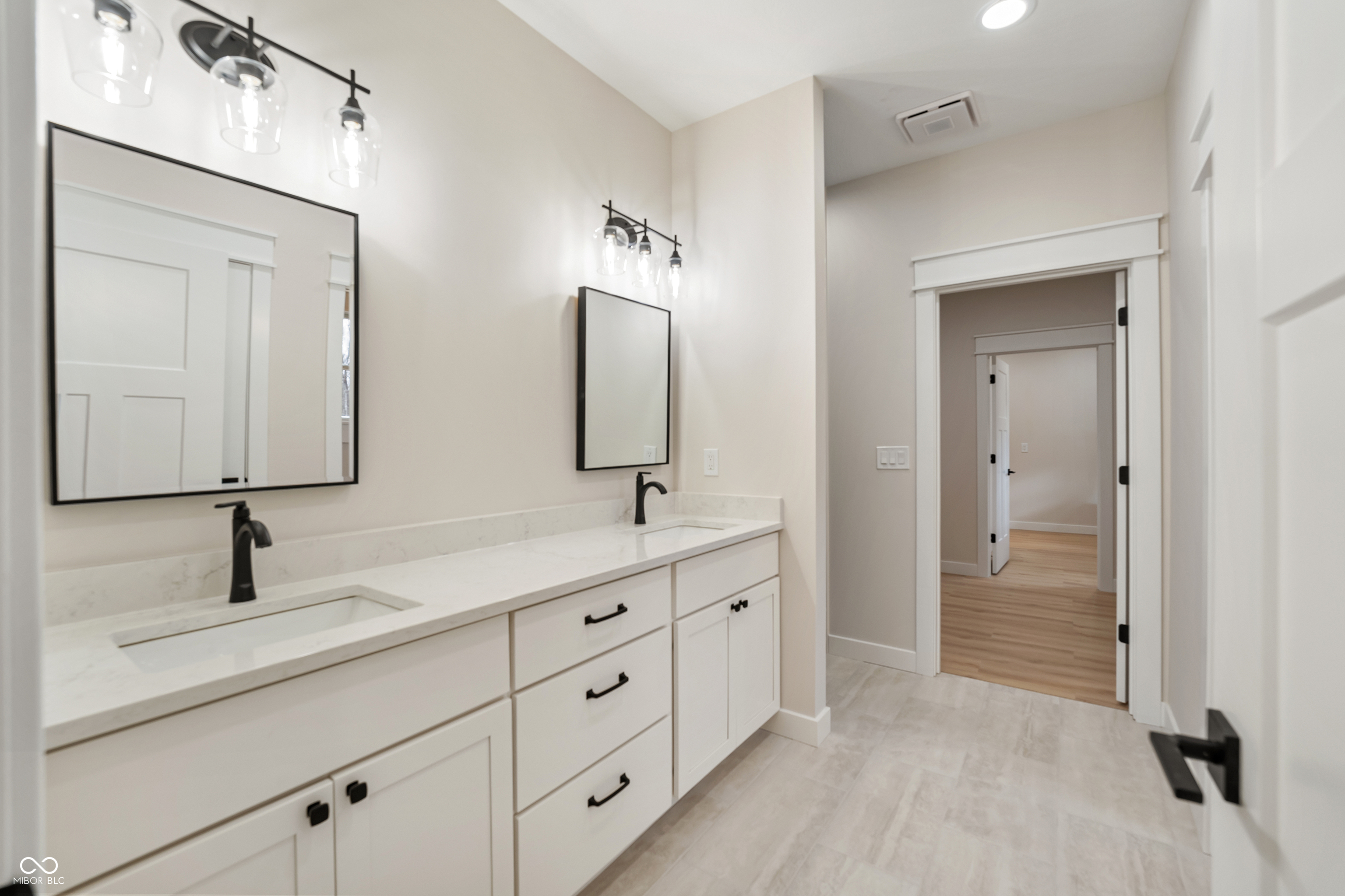5143 Oak Ridge Trail Columbus, IN 47201 - Photo 29 of 50 Gallery Image 29