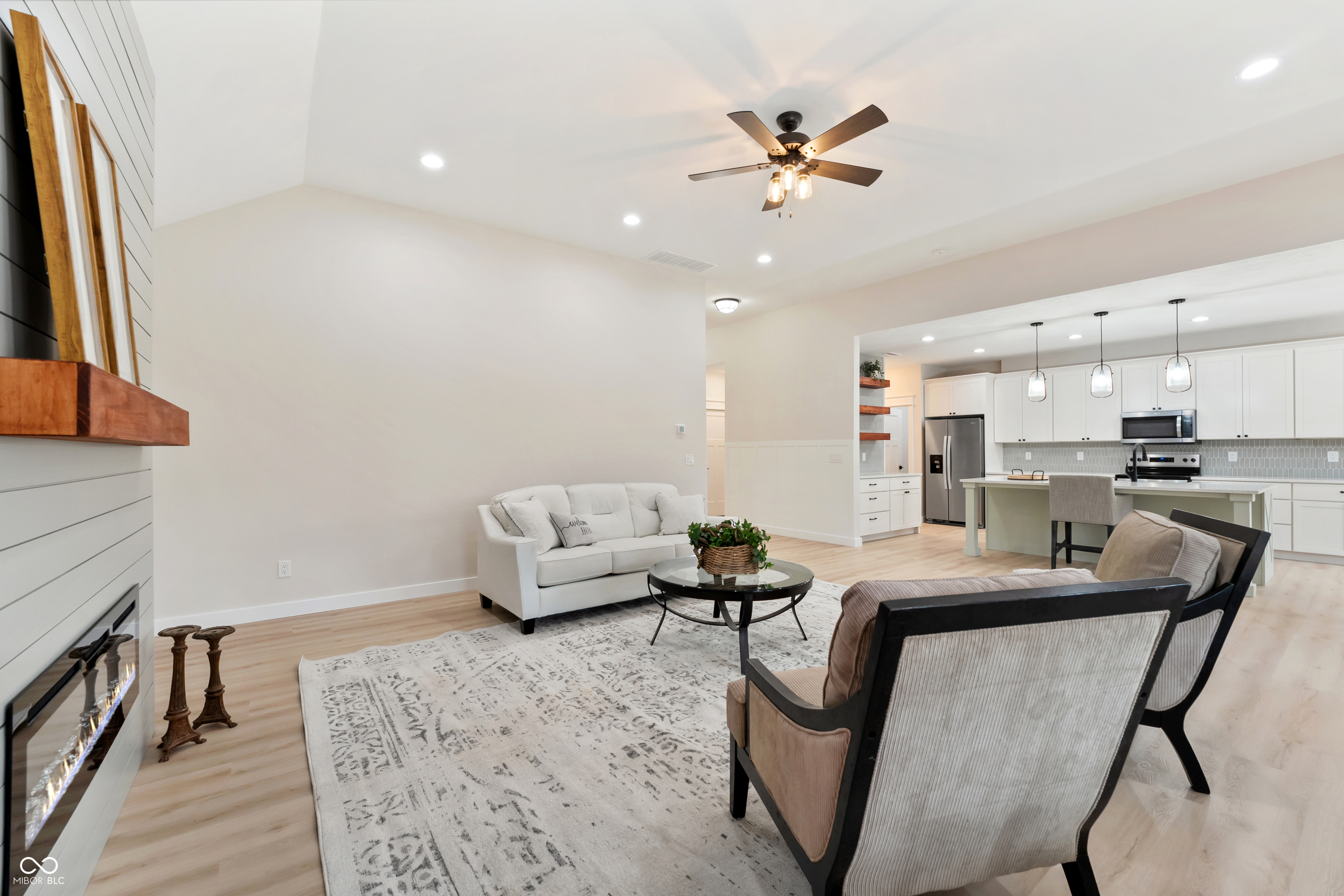 5143 Oak Ridge Trail Columbus, IN 47201 - Photo 8 of 50 Gallery Image 8