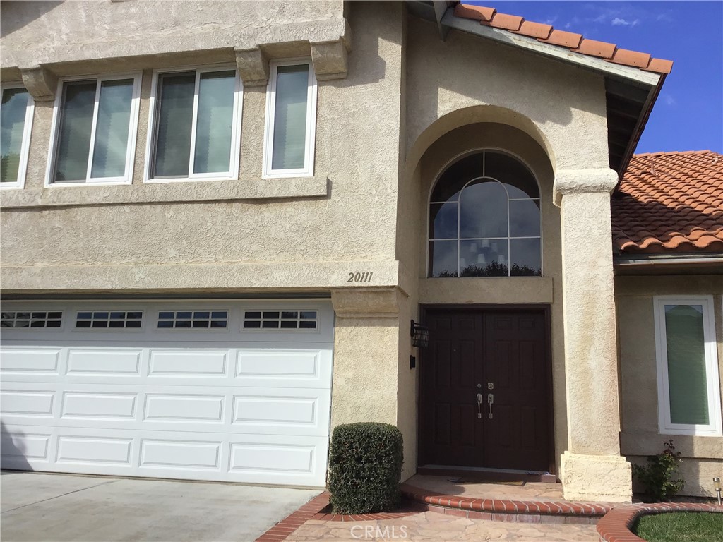 20111 Cavern Court Saugus, CA 91390 - Photo 2 of 35 Impressive entry