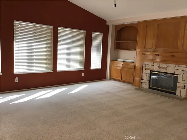 $4,300 | 20111 Cavern Court, Saugus, CA 91390