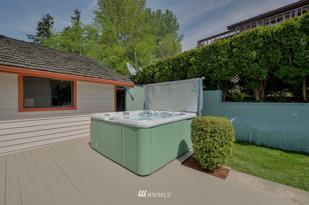19222 98th Avenue South Renton, WA 98055 - Photo 23 of 25 Gallery Image 23