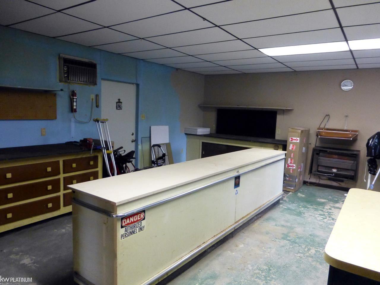 6240 County Line Road New Baltimore, MI 48047 - Photo 51 of 79 50079407-51.JPG