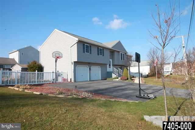 964 Trinity Road Felton, PA 17322 - Photo 4 of 36