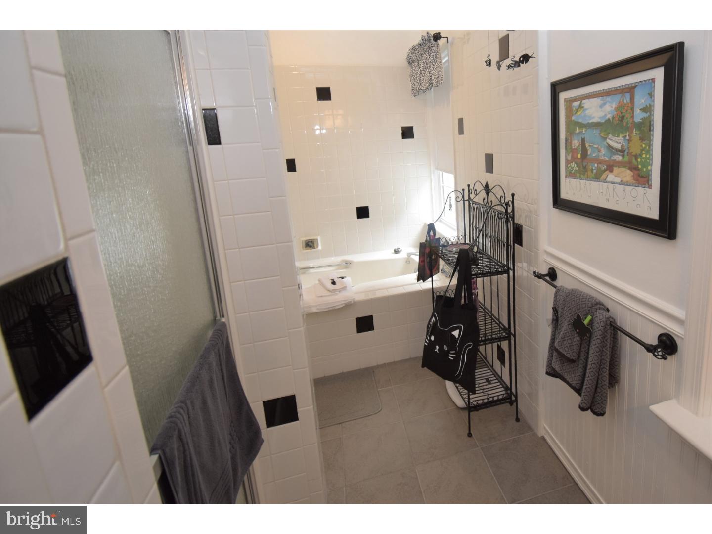 526 Creek Road Moorestown, NJ 08057 - Photo 11 of 25 Master Bathroom