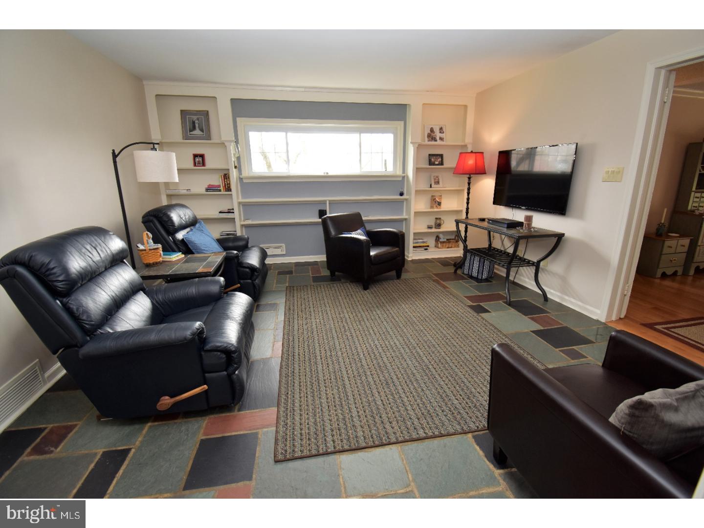 526 Creek Road Moorestown, NJ 08057 - Photo 16 of 25 Family Room