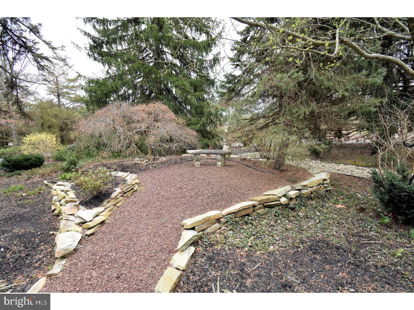 526 Creek Road Moorestown, NJ 08057 - Photo 23 of 25 Garden
