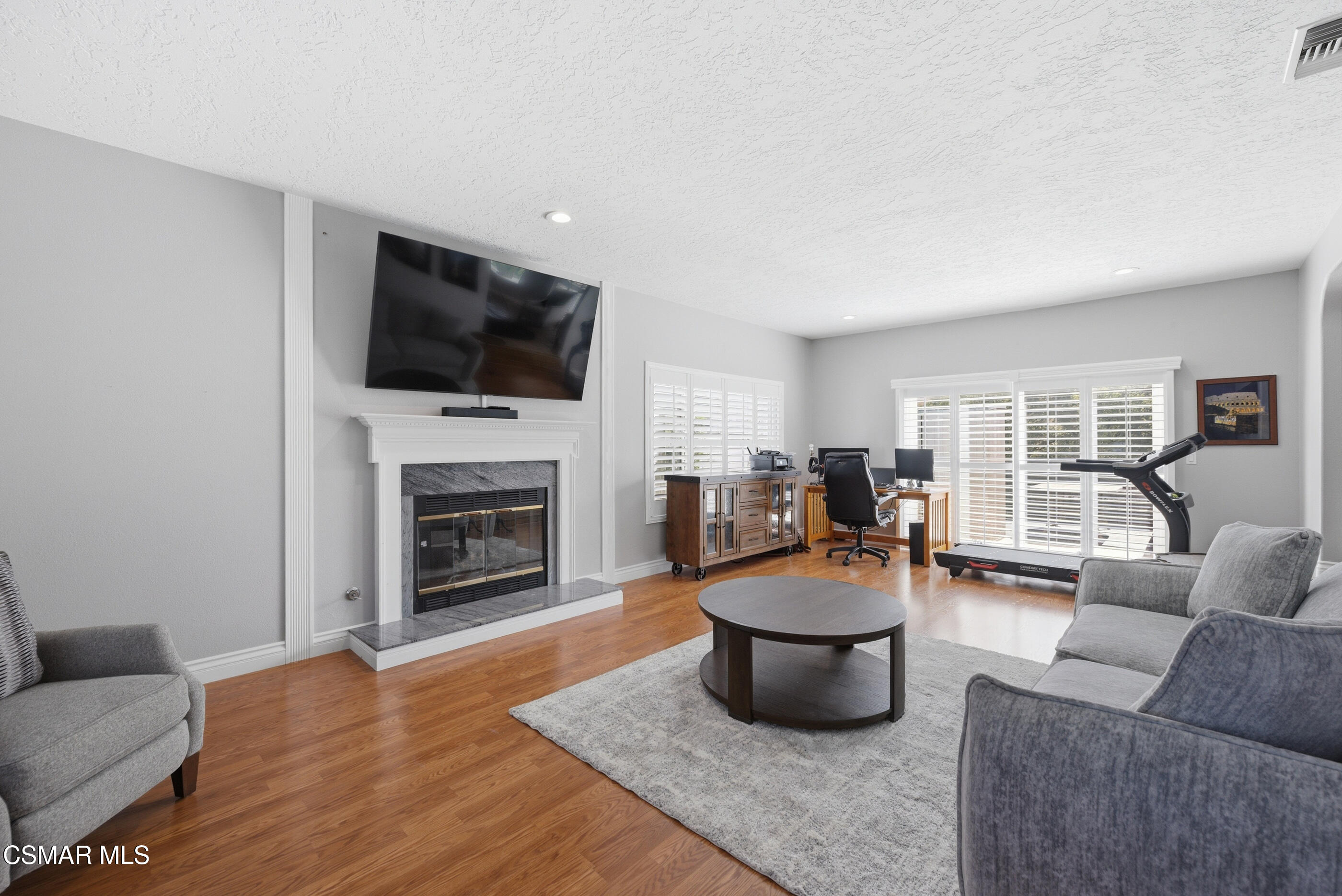 1314 Gonzales Road Simi Valley, CA 93063 - Photo 5 of 90 1314 Gonzales Rd Simi Valley-10