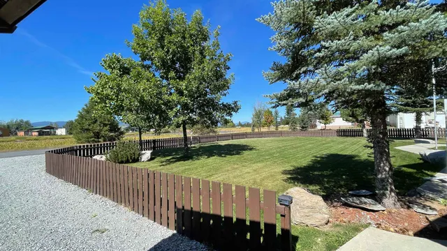 $318,000 | 21 Guinevere Drive, Usk, WA 99180