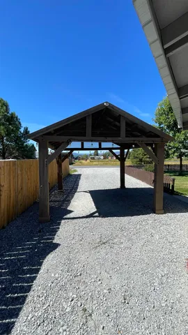 $318,000 | 21 Guinevere Drive, Usk, WA 99180