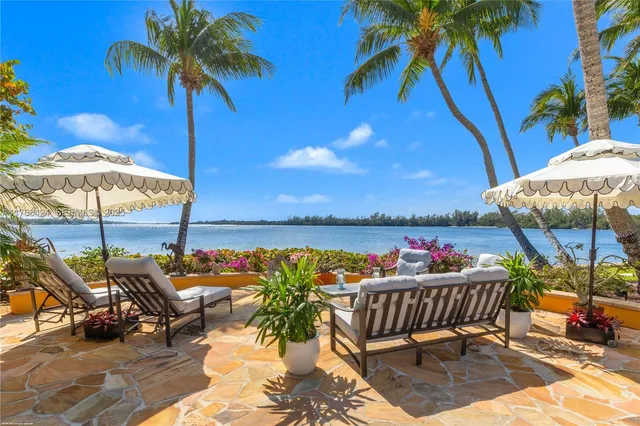 $49,000,000 | 6 Riverview Road, Jupiter Island, FL 33455