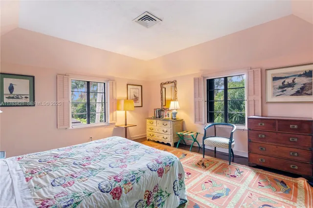 $49,000,000 | 6 Riverview Road, Jupiter Island, FL 33455