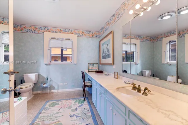 $49,000,000 | 6 Riverview Road, Jupiter Island, FL 33455