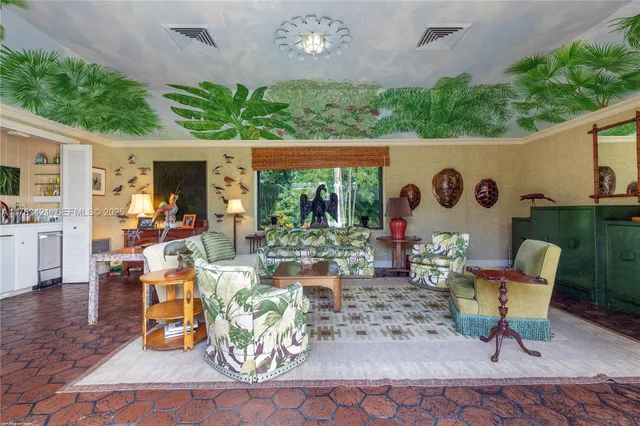 $49,000,000 | 6 Riverview Road, Jupiter Island, FL 33455