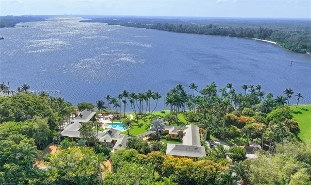 $49,000,000 | 6 Riverview Road, Jupiter Island, FL 33455