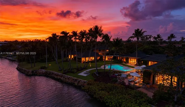 $49,000,000 | 6 Riverview Road, Jupiter Island, FL 33455