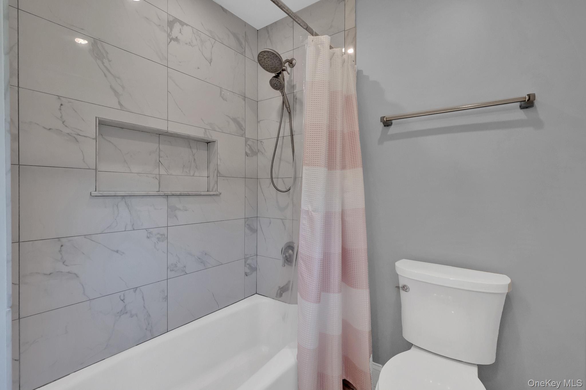 15 Wiigs Road Nesconset, NY 11767 - Photo 26 of 48 Gallery Image 26