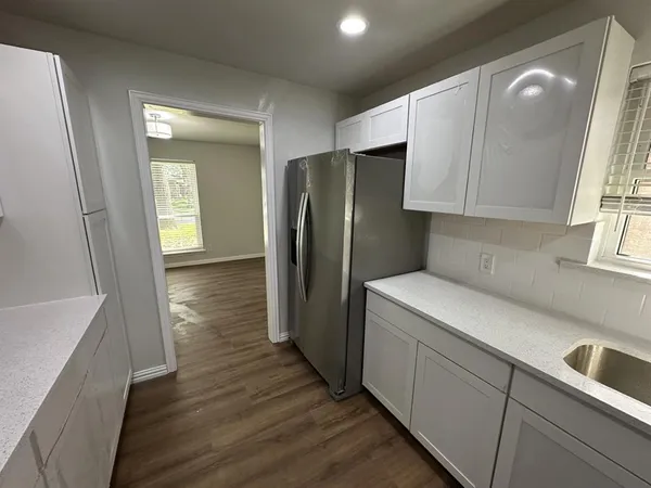 $2,800 | 2521 Downing Drive, Plano, TX 75023