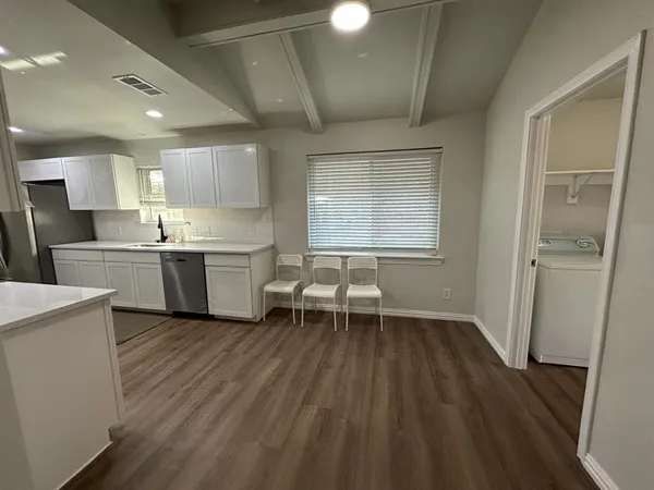 $2,800 | 2521 Downing Drive, Plano, TX 75023