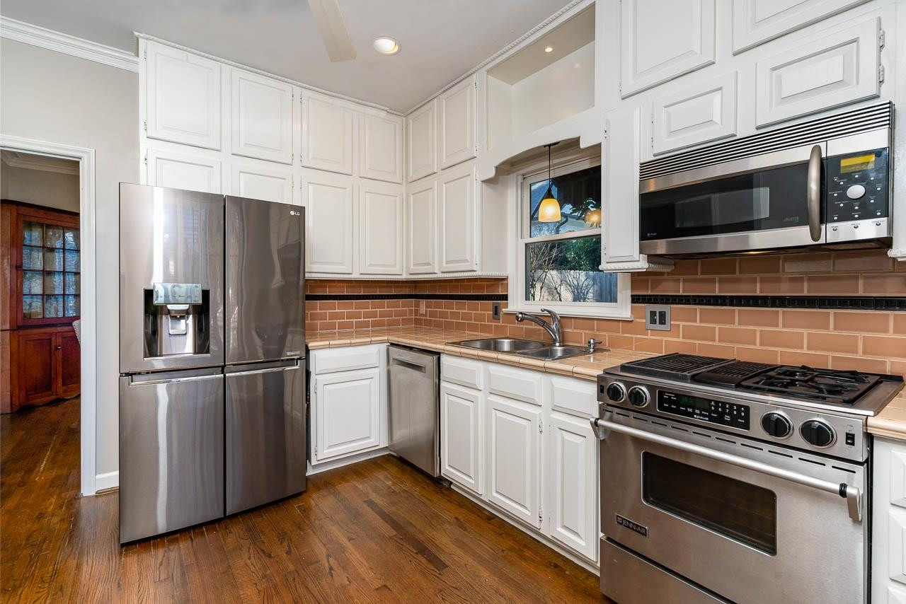 2625 Ashland Street Raleigh, NC 27608 - Photo 8 of 26 Photo 8