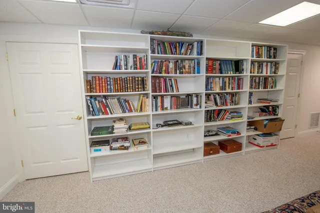 $1,185,000 | 1321 Meadowbrook Court, Jenkintown, PA 19046