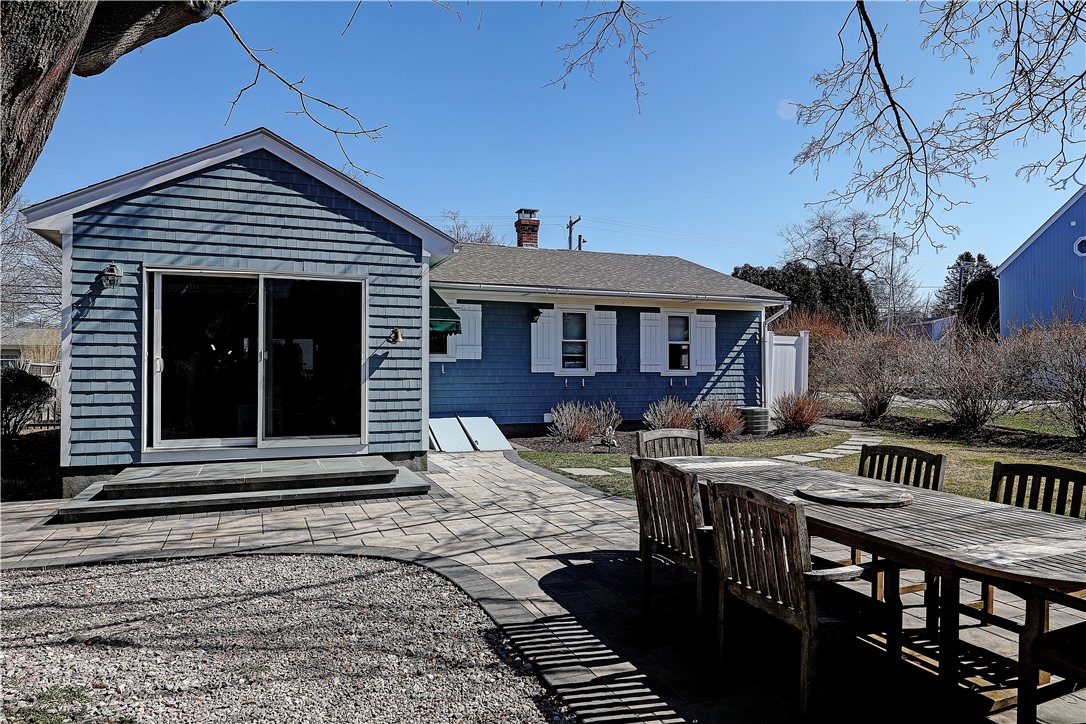 43 Treasure Road Narragansett, RI 02882 - Photo 17 of 19