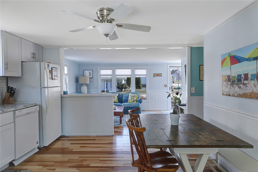 43 Treasure Road Narragansett, RI 02882 - Photo 5 of 19