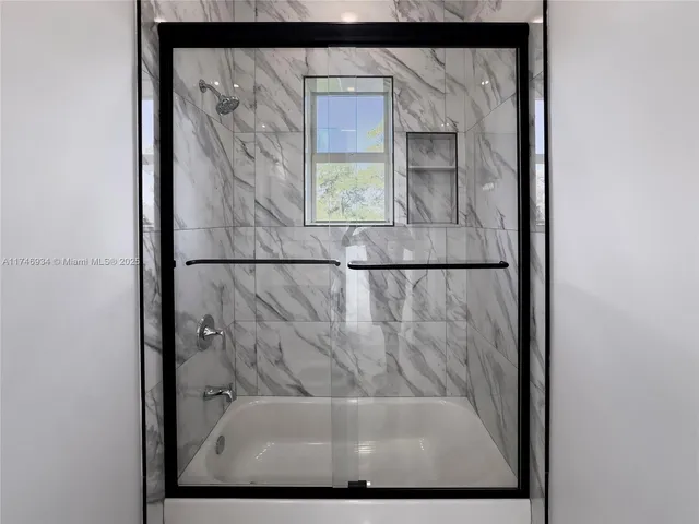 $710,000 | 312 Southeast Via Sangro, Port St. Lucie, FL 34952