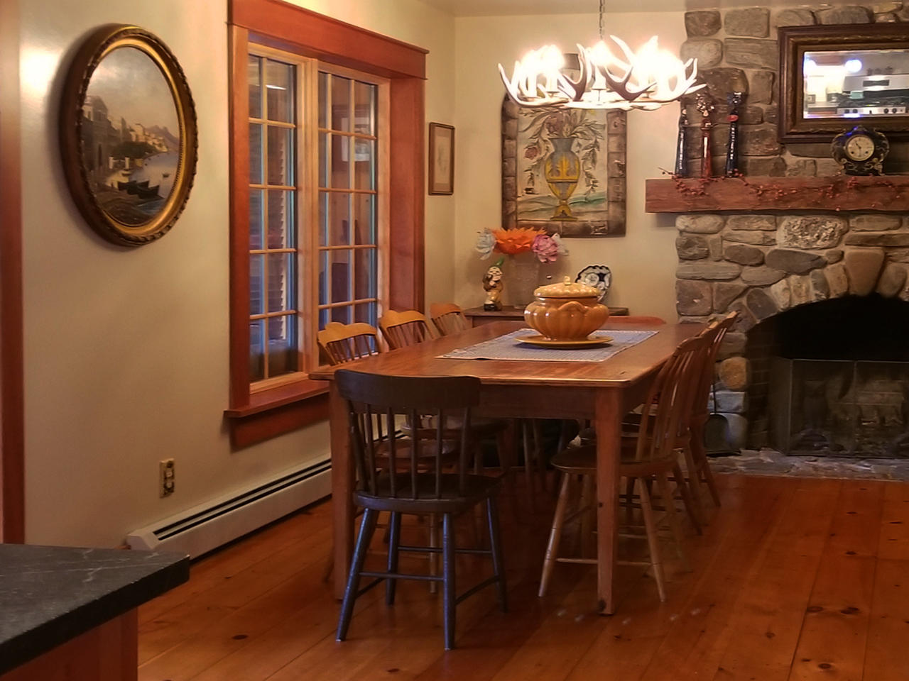 32 Drebelbis Point Road Pemaquid, ME 04558 - Photo 15 of 43 1-Dining Area-10-1280