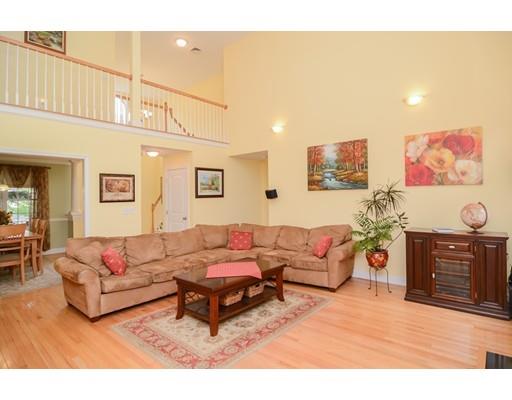 49 Clement Road Dracut, MA 01826 - Photo 13 of 29