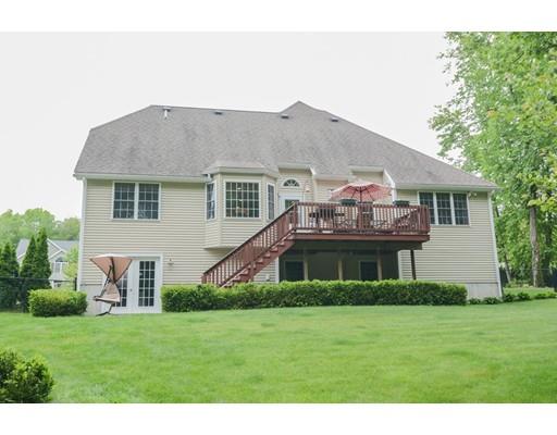 49 Clement Road Dracut, MA 01826 - Photo 4 of 29
