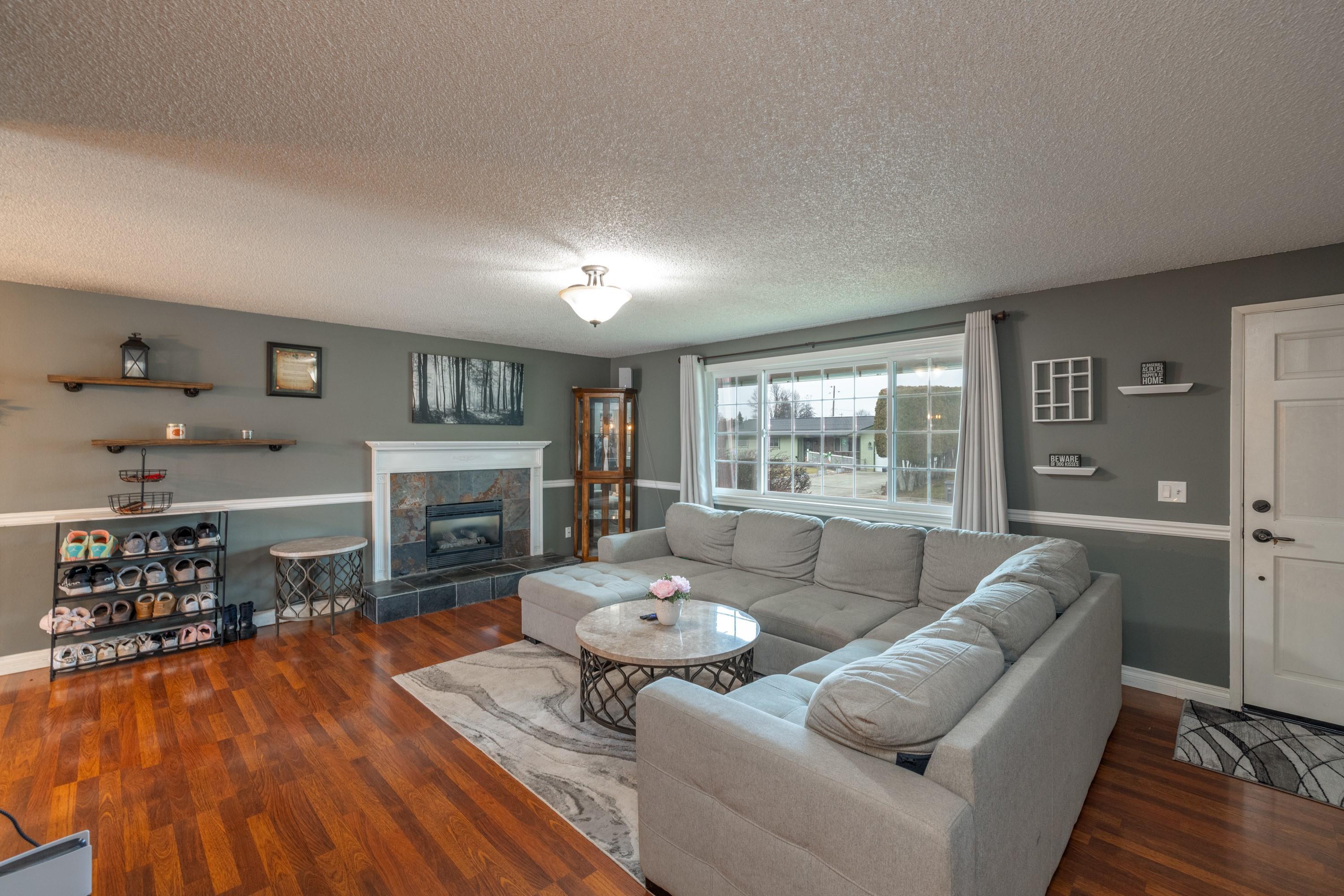 1412 South Woodward Road Spokane Valley, WA 99206 - Photo 4 of 33 Gallery Image 4