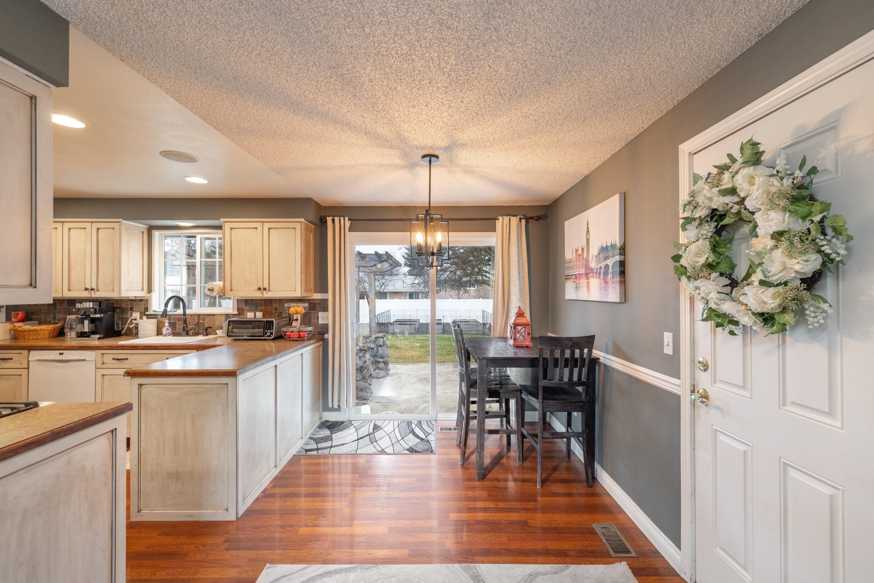 1412 South Woodward Road Spokane Valley, WA 99206 - Photo 6 of 33 Gallery Image 6