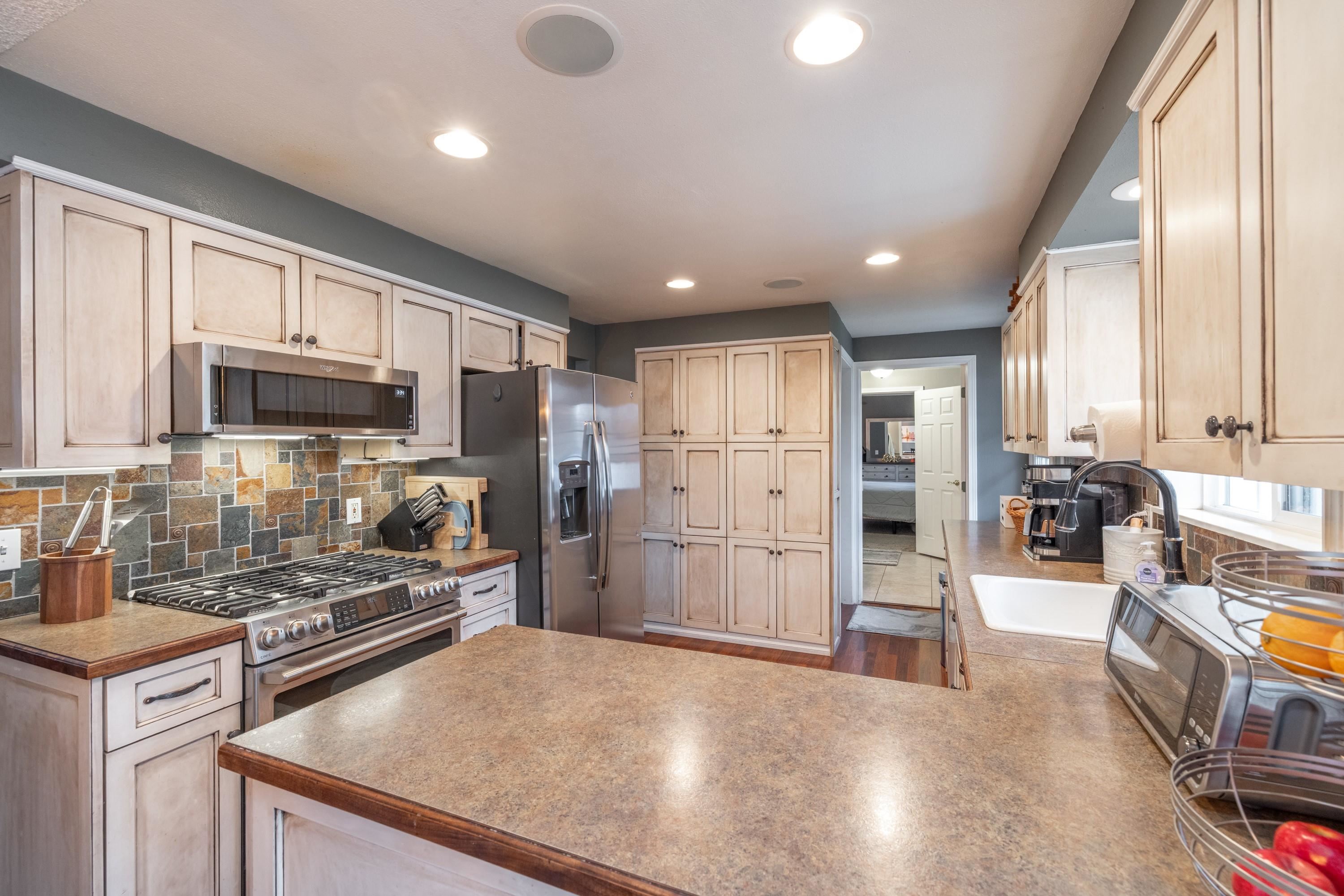 1412 South Woodward Road Spokane Valley, WA 99206 - Photo 8 of 33 Gallery Image 8