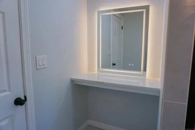 $329,000 | 418 Horton Hill Road, Naugatuck, CT 06770