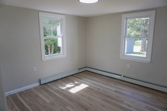 $329,000 | 418 Horton Hill Road, Naugatuck, CT 06770