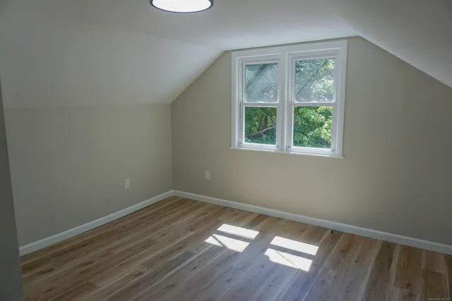 $329,000 | 418 Horton Hill Road, Naugatuck, CT 06770